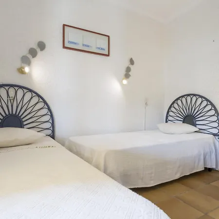 Casa En Con Piscina Privada, Cerca De La Playa Y Centro Turistico - Es-325-17